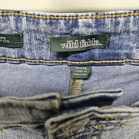 Wild Fable Jean Denim Short Light Wash No Pockets Highest Rise Zip Stretch Sz 4 - Picture 3 of 5